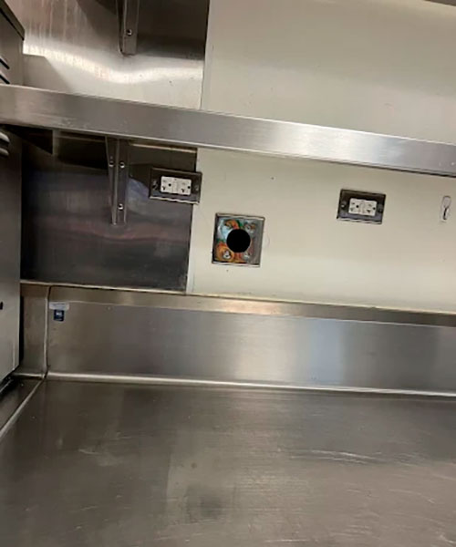 Commercial Electrician in Phoenix