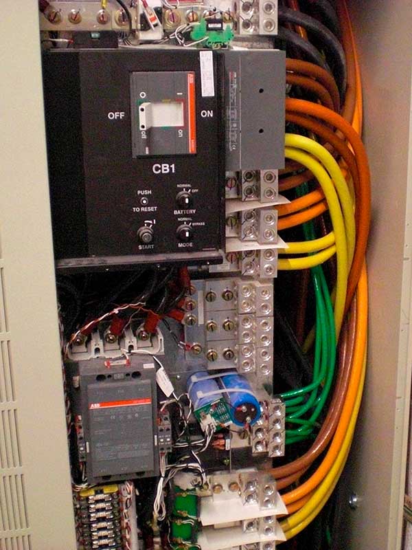 Commercial Electrician in Rock Springs