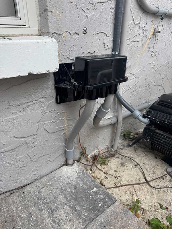 Pool & Hot Tub Wiring in Tarpon Springs, FL