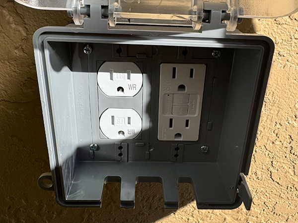 Switch & Outlet Installation in Tarpon Springs, FL