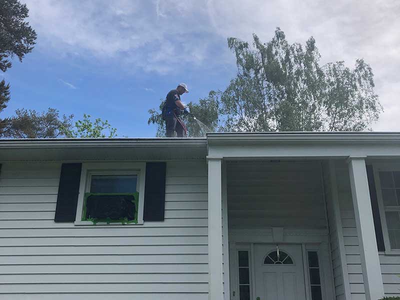 Roof Cleaning in Locke