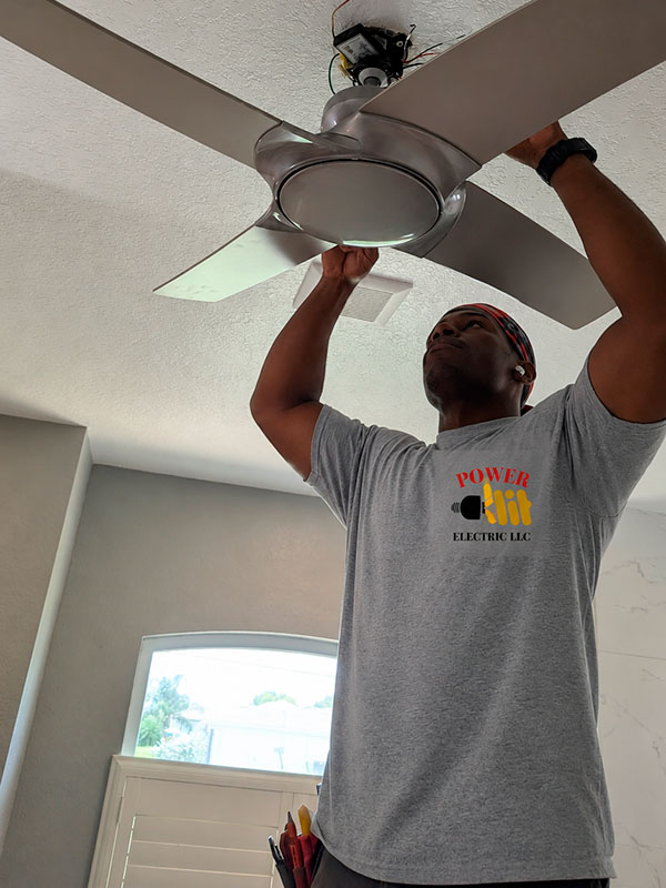 Residential Electrician in Lehigh Acres